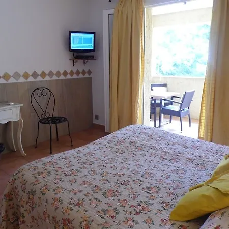 D Hotes Rocca Rossa Palombaggia Otel