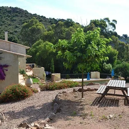 Otel D Hotes Rocca Rossa Palombaggia 2*