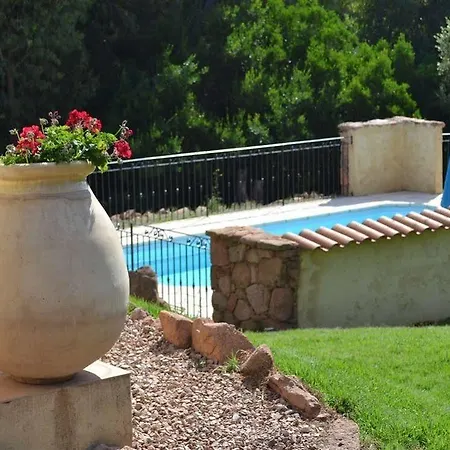 D Hotes Rocca Rossa Palombaggia Otel 2*
