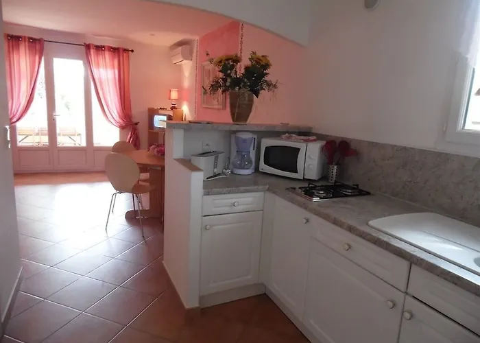 D Hotes Rocca Rossa Palombaggia Hotell 2*