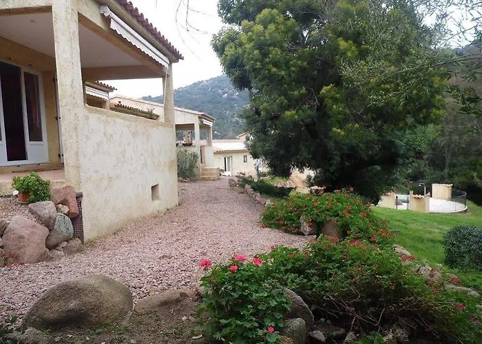 D Hotes Rocca Rossa Palombaggia 2*